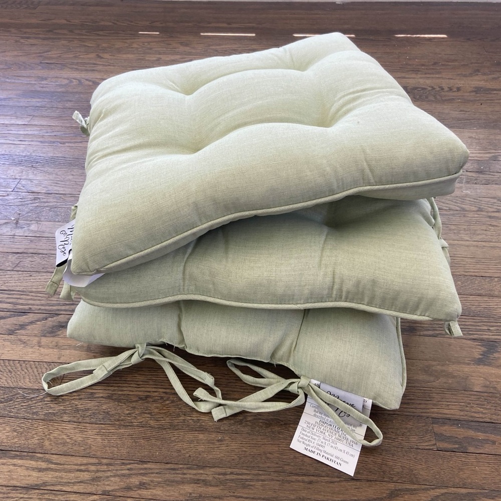 NWOT Maeve & Rose Outdoor Seat Cushions